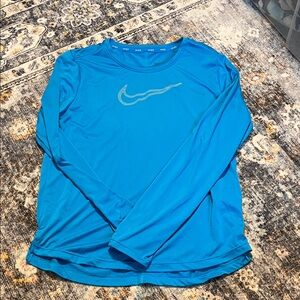 Nike blue long sleeve top new with tags. Size large